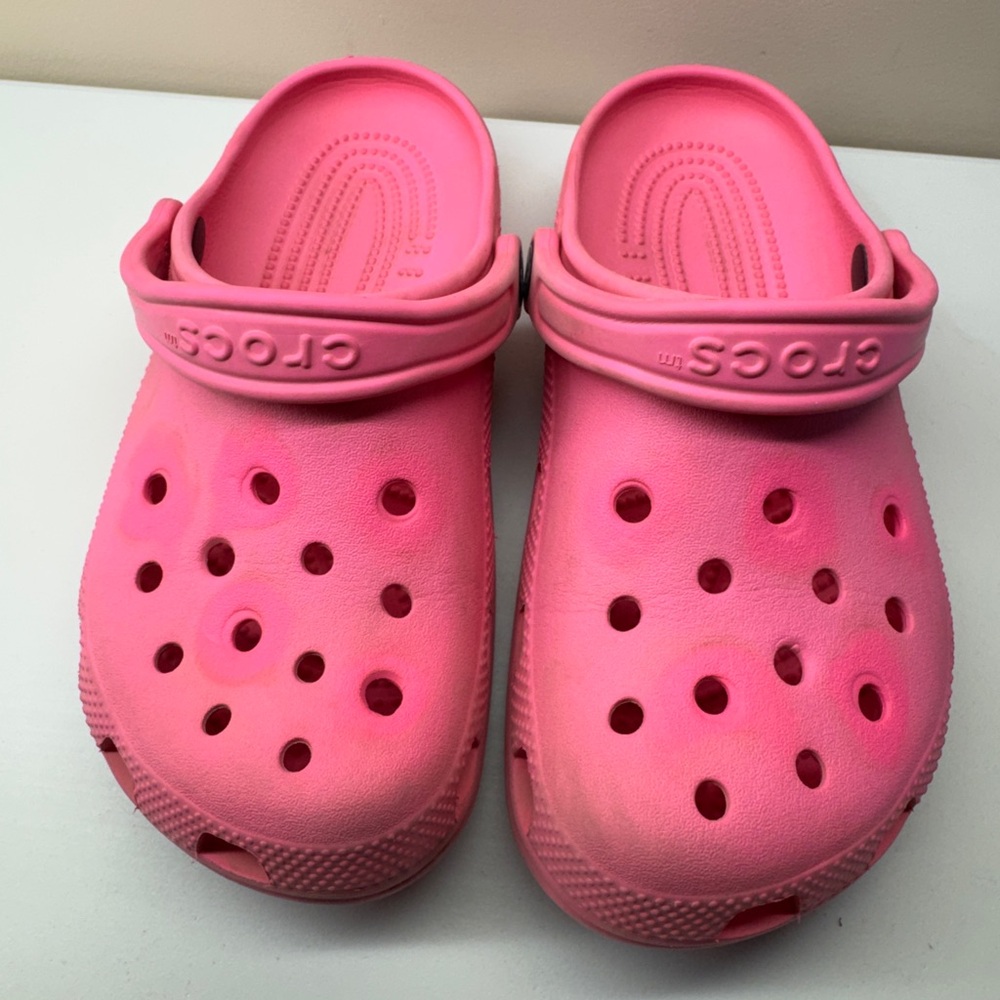 CROCS Kids Slip-On Clog in Hot Pink size 4